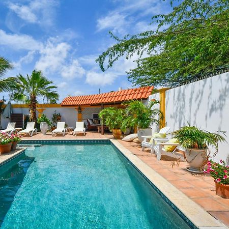 Brisas Studio Apartments (Adults Only) Palm Beach Exteriör bild