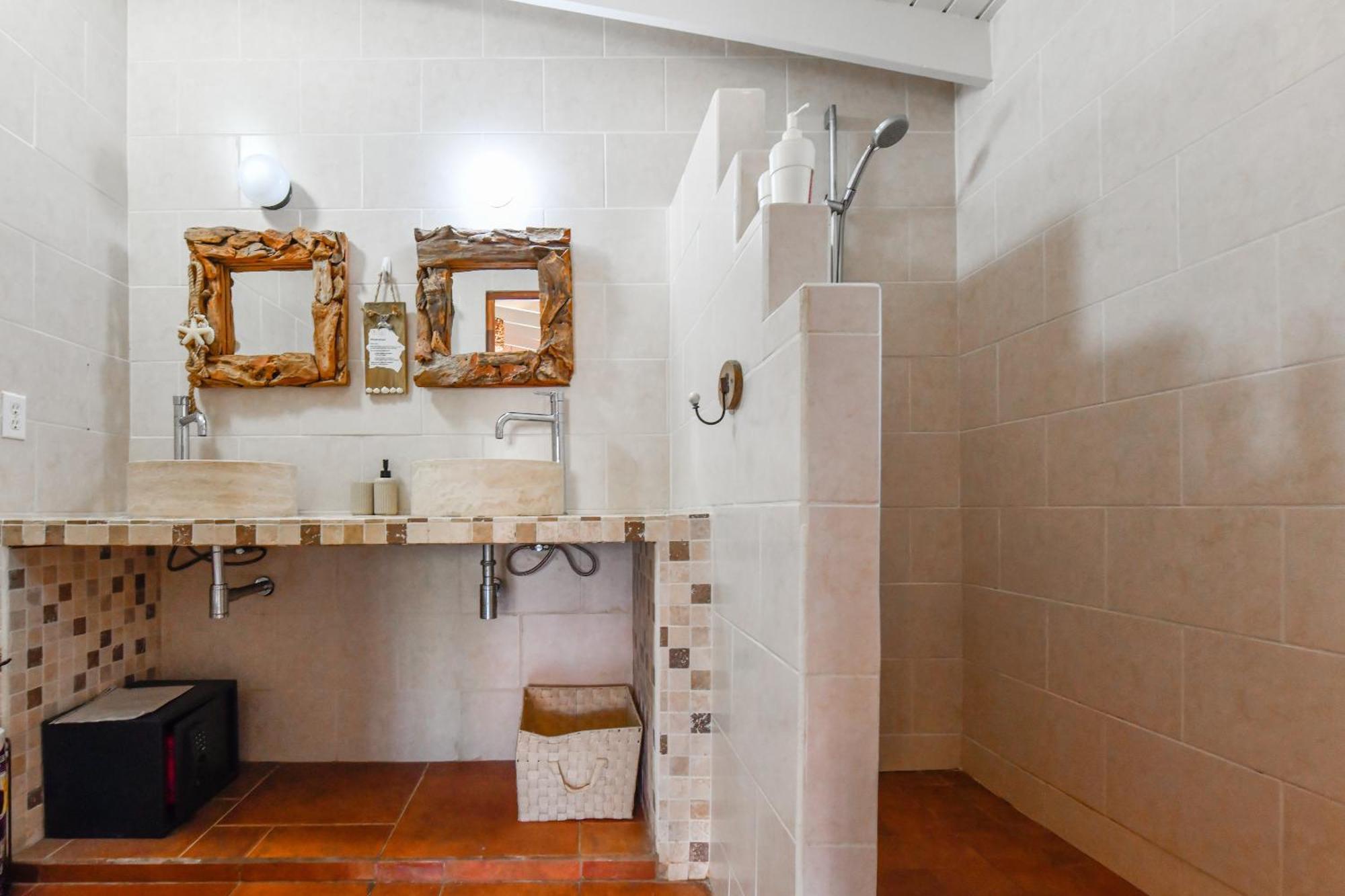 Brisas Studio Apartments (Adults Only) Palm Beach Exteriör bild