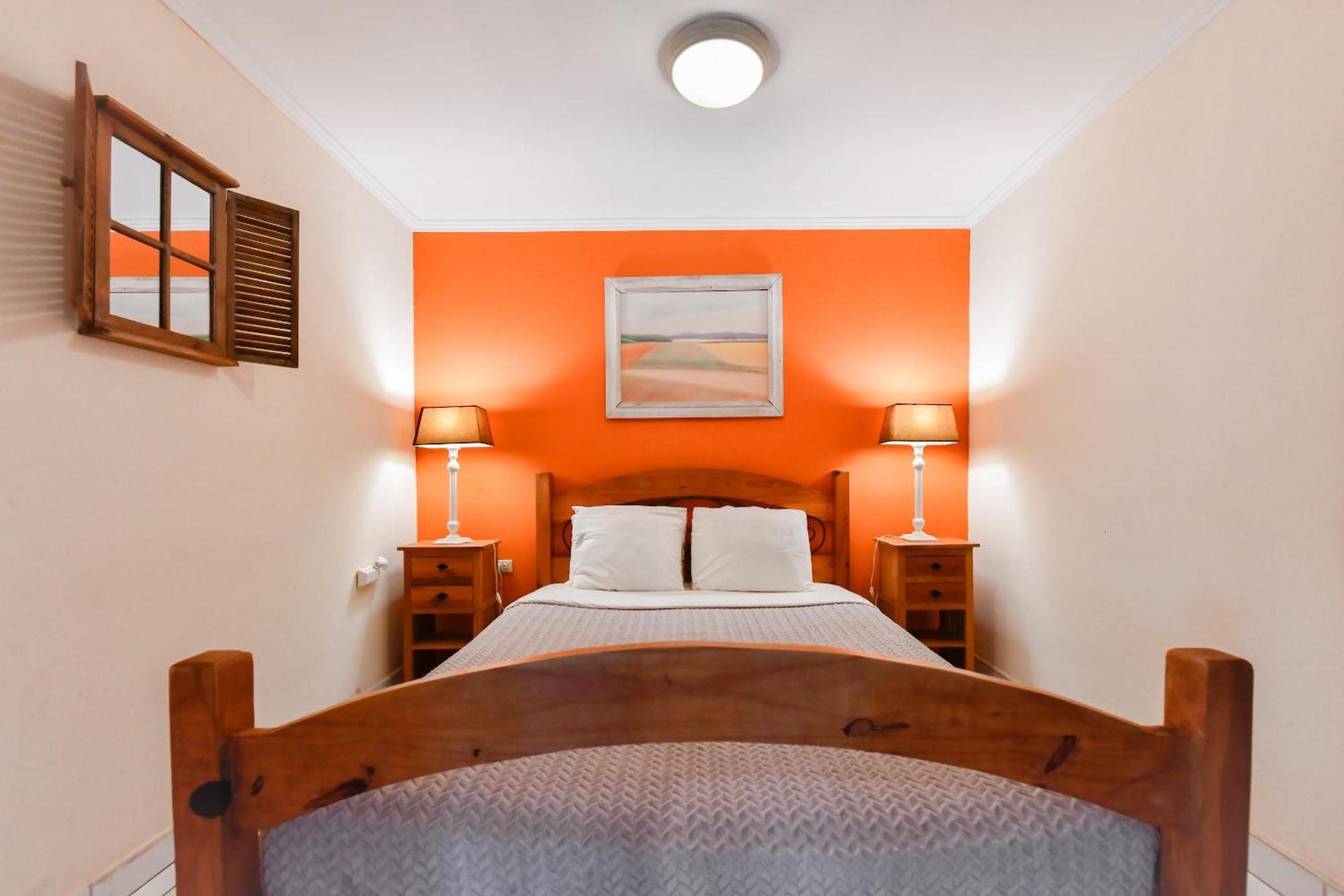 Brisas Studio Apartments (Adults Only) Palm Beach Exteriör bild